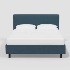 Olivia Upholstered Textured Linen Platform Bed - Thresholdâ˘