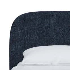 Waldron Platform Bed - Skyline Furniture -Furniture Supplies Store GUEST cb53e1ac a4eb 41e0 97f7 09207b72edbb